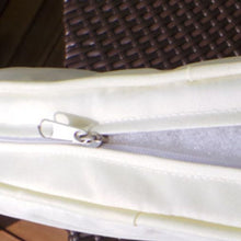 Afbeelding in Gallery-weergave laden, Yolo-deals - Polyrattan Lounge eiland met LED verlichting - Solar - 180/210 cm - Inclusief kussens - UV bestendig - Diverse kleuren